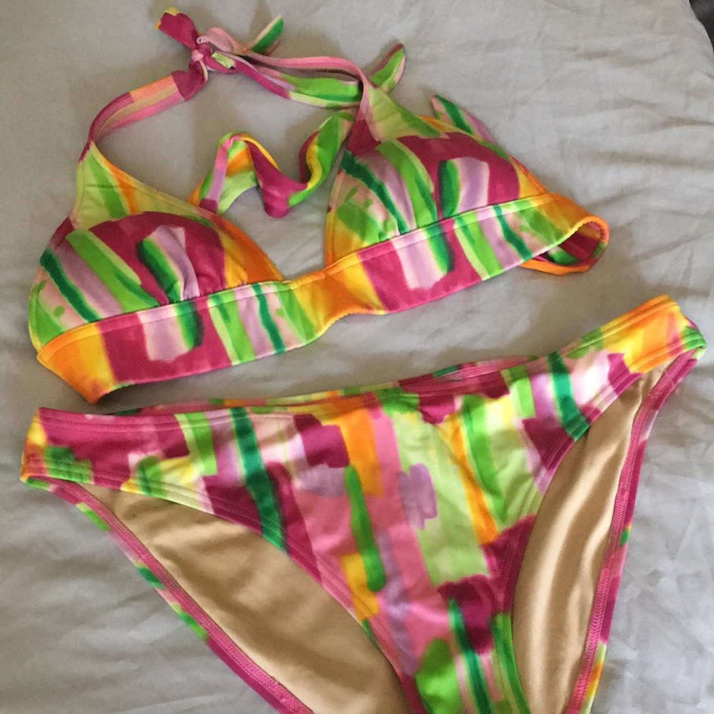 Victoria’s Secret bikini M